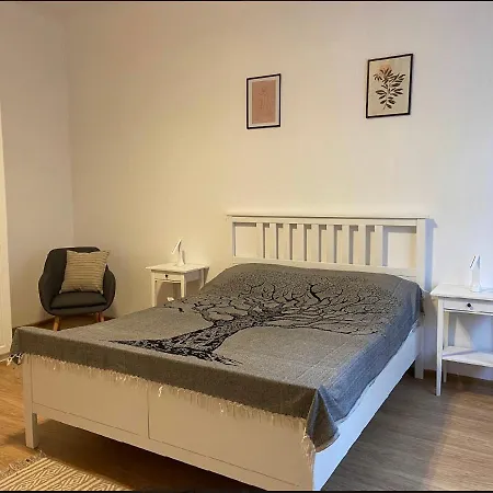 Studio Tribune Apartment *